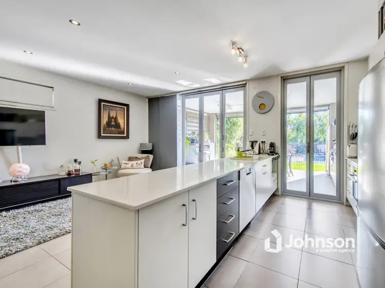 Fifth view of Homely house listing, 109 Moreton Avenue, Wynnum QLD 4178