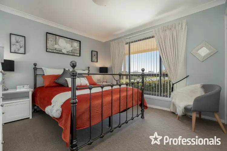 Sixth view of Homely house listing, 1 Opal Court, Kelso NSW 2795