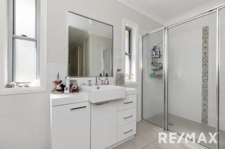 Fifth view of Homely house listing, 52 Messenger Avenue, Boorooma NSW 2650