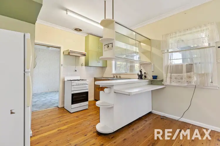 Fifth view of Homely house listing, 40 Walteela Avenue, Mount Austin NSW 2650