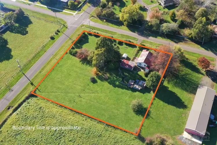34 Adelaide Street, Westbury TAS 7303