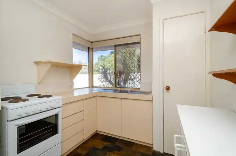 Fifth view of Homely villa listing, 3/82 Beatty Avenue, East Victoria Park WA 6101