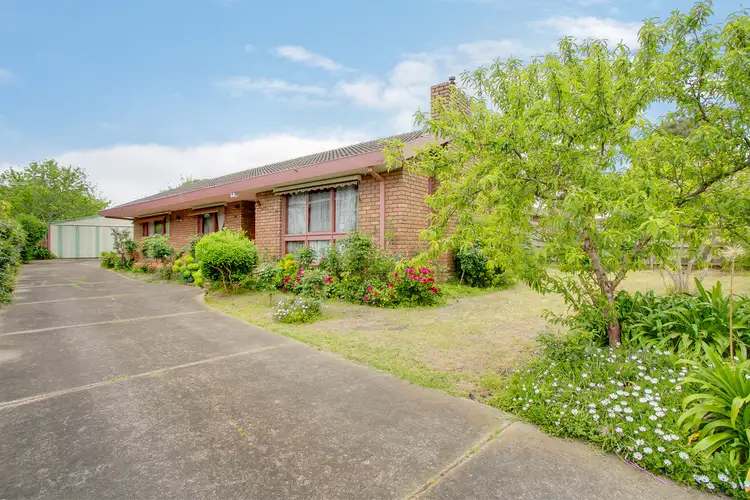 28 Walpole Avenue, Rosebud VIC 3939