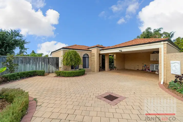 3/8-10 Wattlebird Crescent, Ellenbrook WA 6069
