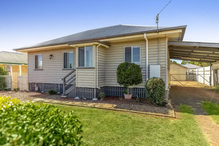 20 Cay Street, Newtown QLD 4350