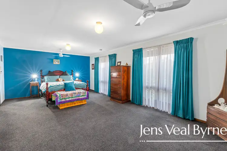 Fifth view of Homely house listing, 2 Lowan Street, Sebastopol VIC 3356