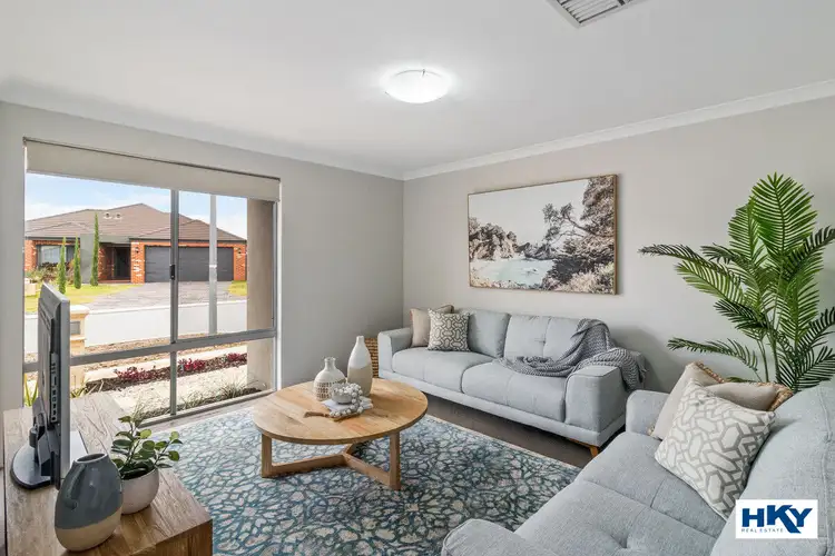 11 Vienta Street, Aveley WA 6069