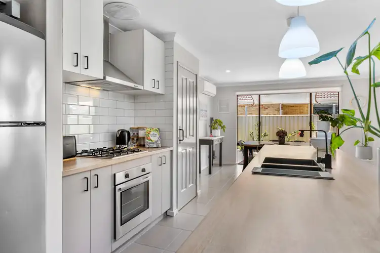 Sixth view of Homely house listing, 30 Lynella Circuit, Banksia Grove WA 6031