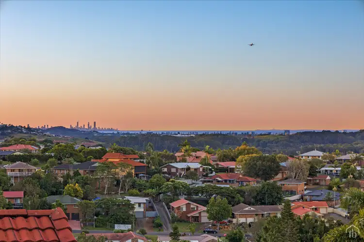 41 Lochlomond Drive, Banora Point NSW 2486