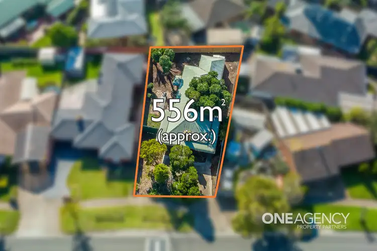 Second view of Homely house listing, 33 Seabrook Boulevard, Seabrook VIC 3028