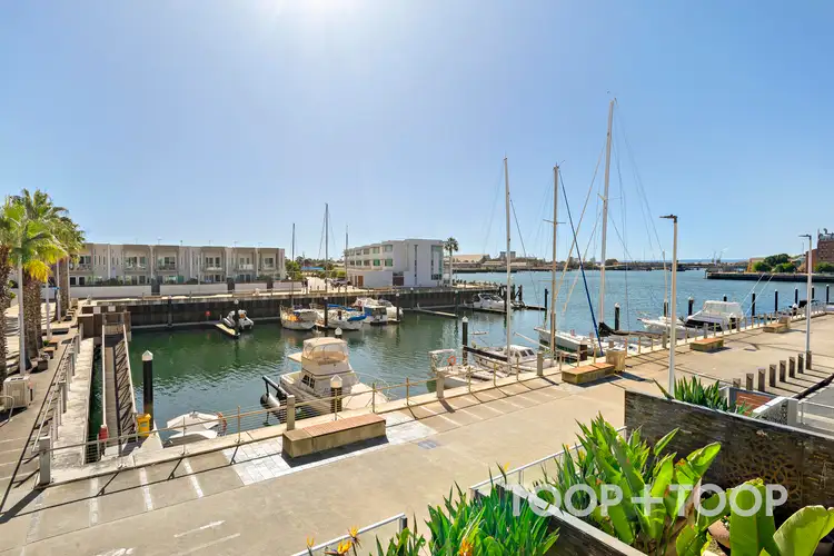 5 Tarni Court, New Port SA 5015