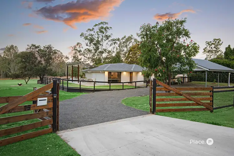 15 Blackwood Street, Walloon QLD 4306