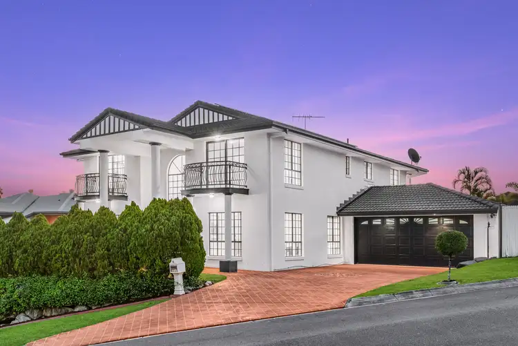 16 Amadeus Place, Westlake QLD 4074