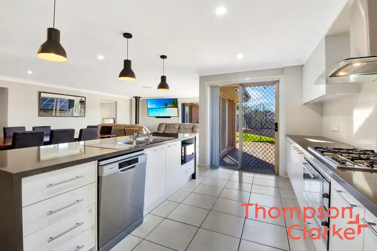Sixth view of Homely house listing, 18 Tipperary Drive, Ashtonfield NSW 2323