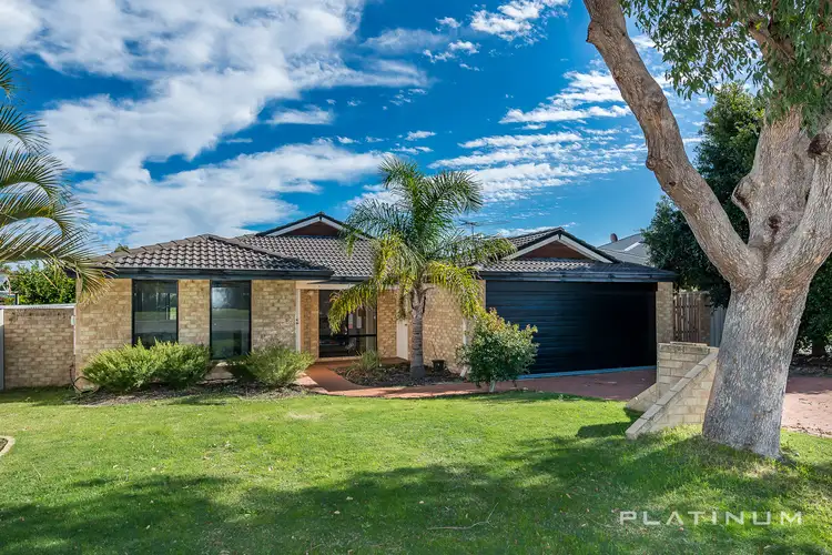 76 Palmerston Crescent, Tapping WA 6065
