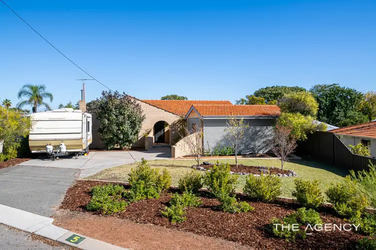 5 Young Place, Padbury WA 6025
