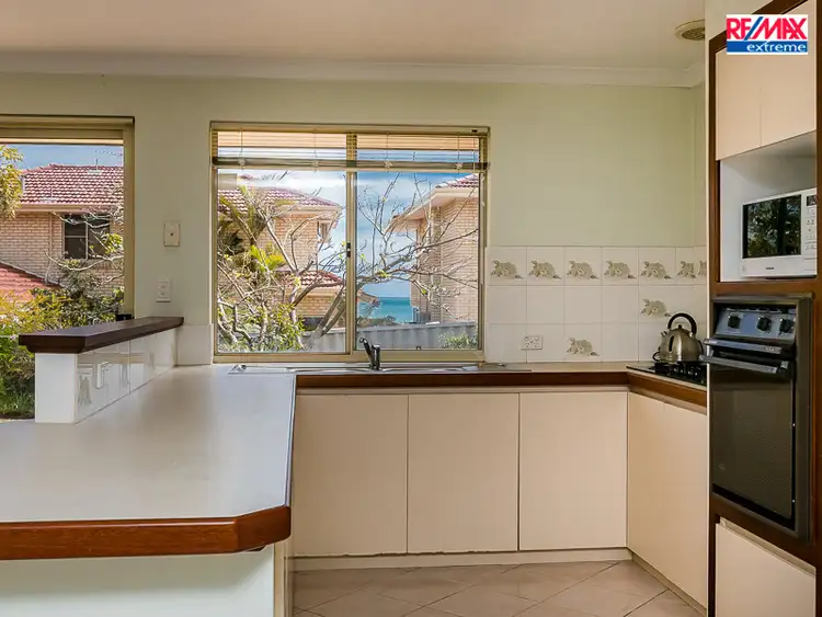 Seventh view of Homely house listing, 30 Mabena Place, Ocean Reef WA 6027