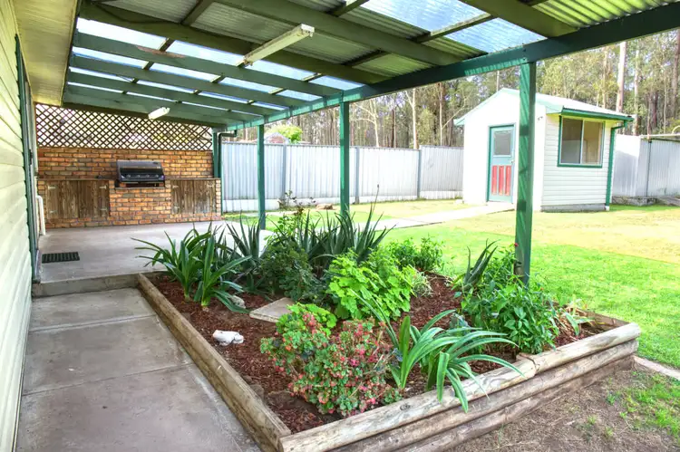 Fifth view of Homely house listing, 7 Ellalong Road, Pelton NSW 2325