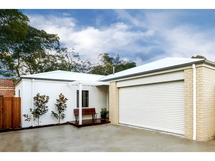 33A Palmerston Street, Sale VIC 3850