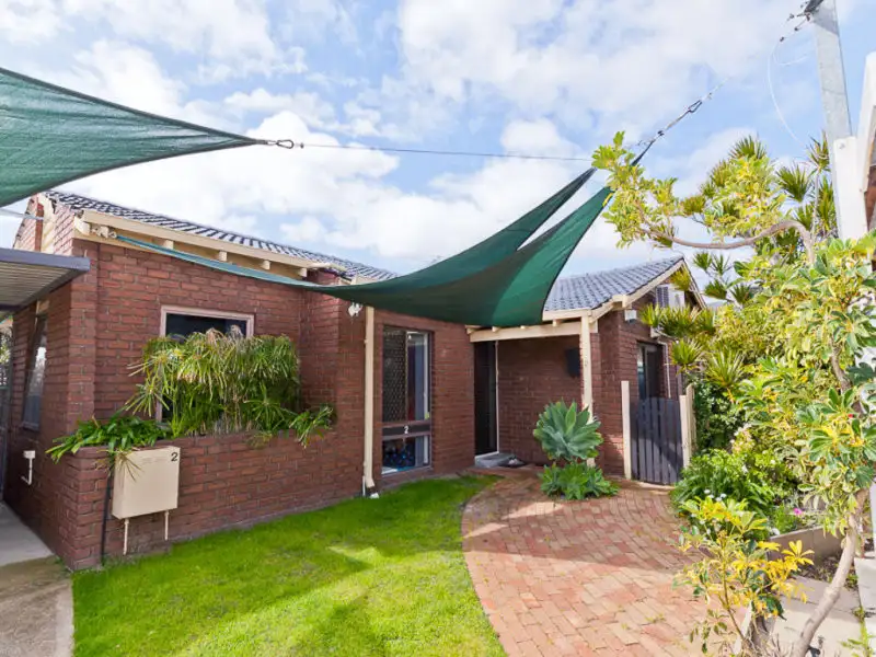 Main view of Homely house listing, 2/40 Merley Way, Parkwood WA 6147