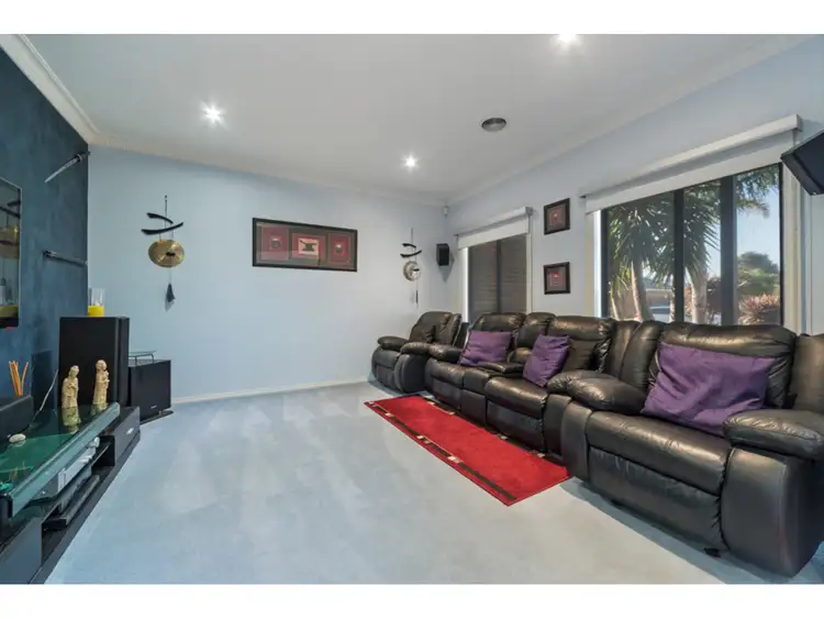 Sixth view of Homely house listing, 18 Grasswren Close, Langwarrin VIC 3910