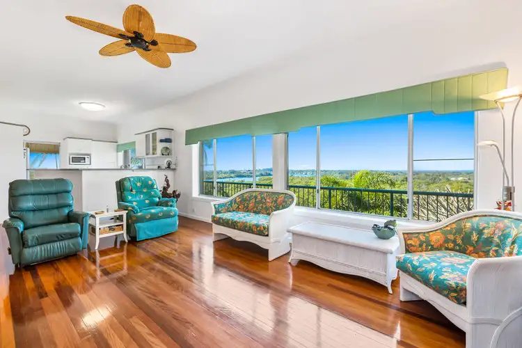 Main view of Homely house listing, 4 Dolphin Place, Banora Point NSW 2486