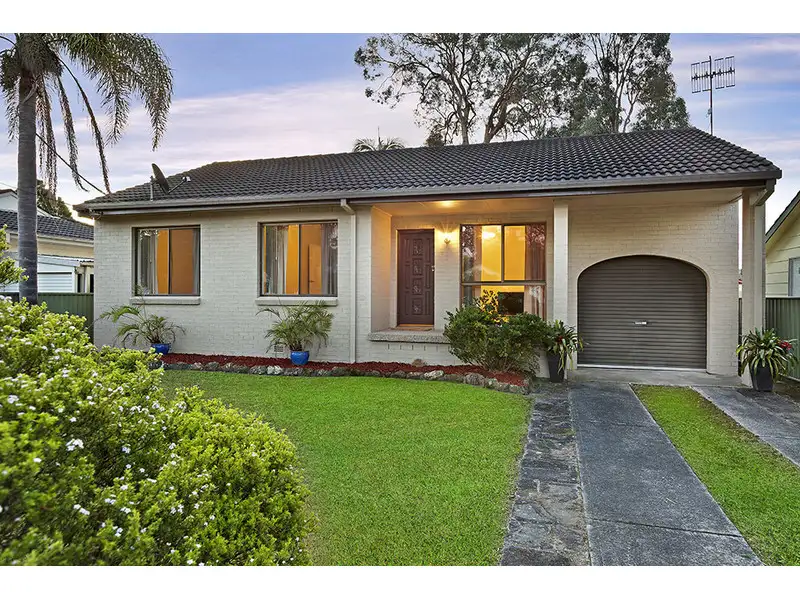 Main view of Homely house listing, 23 St James Avenue, Berkeley Vale NSW 2261