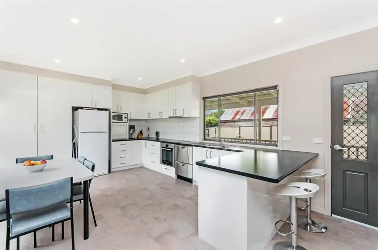 Third view of Homely house listing, 38 Byron Street, Hamilton VIC 3300