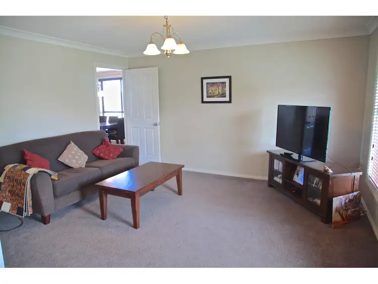 Second view of Homely house listing, 10 Arnold Court, Kelso NSW 2795