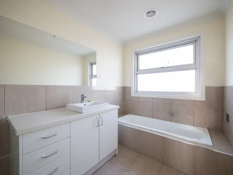 Sixth view of Homely townhouse listing, 1/13 Antwerp Street, Dallas VIC 3047