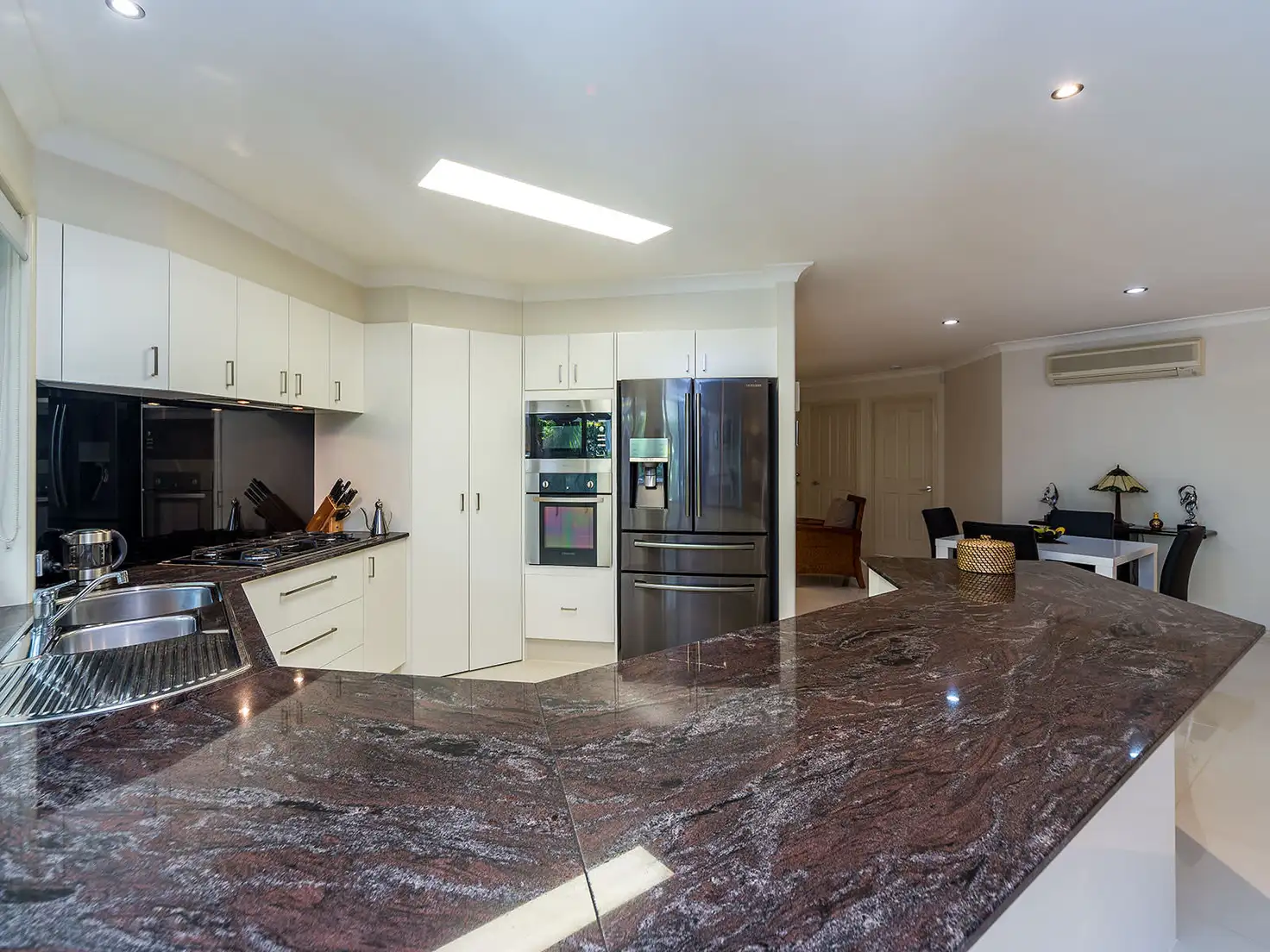 Main view of Homely house listing, 25 Fitzalan Circuit, Arundel QLD 4214