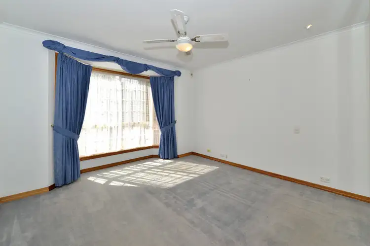 Fourth view of Homely house listing, 27 Oakhill Crescent, Morphett Vale SA 5162
