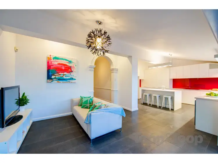 8 Myrtle Street, Prospect SA 5082