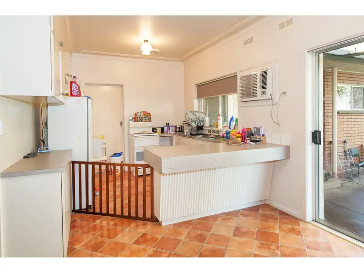 Seventh view of Homely house listing, 924 Calimo Street, North Albury NSW 2640