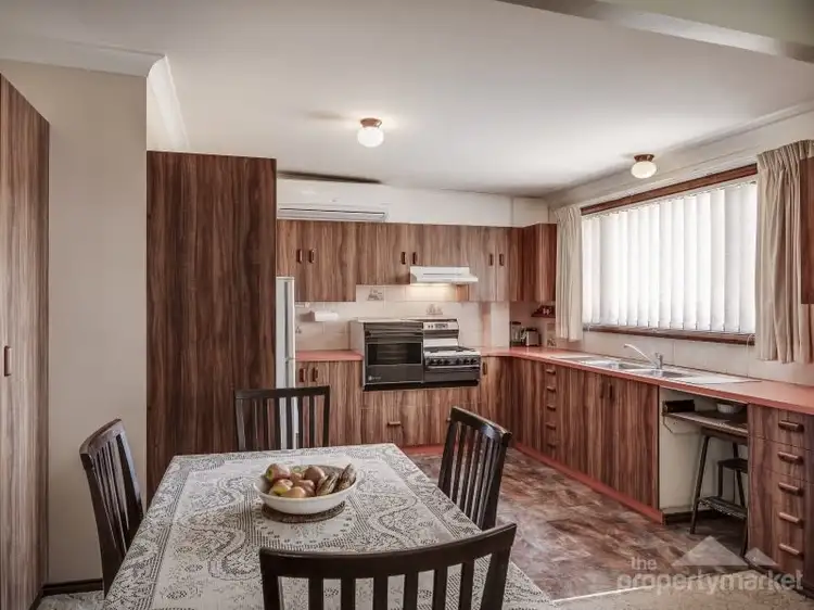 Fourth view of Homely house listing, 328 Lakedge Avenue, Berkeley Vale NSW 2261