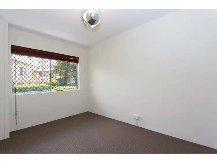 Sixth view of Homely unit listing, 1/16 Wilkins Street East, Annerley QLD 4103