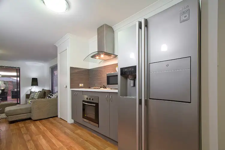 Sixth view of Homely house listing, 31 Serisier Parkway, Queens Park WA 6107