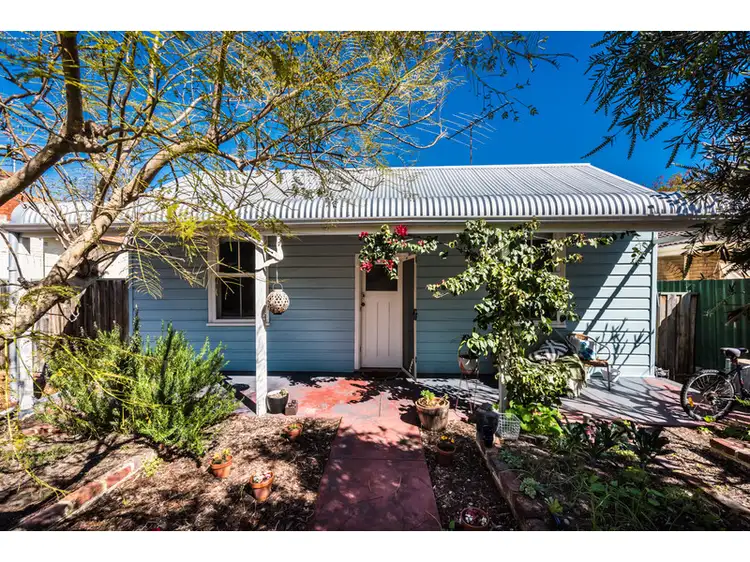 27 Walker Street, South Fremantle WA 6162