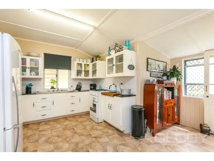 Fifth view of Homely house listing, 105 Livingstone Street, Berserker QLD 4701