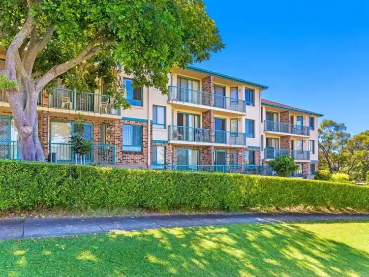 4/9 Tweed Street, Southport QLD 4215