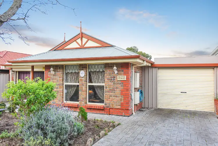 17 Freshmeadow Drive, Seaford Rise SA 5169