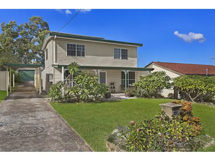 63 Hughes Avenue, Kanwal NSW 2259