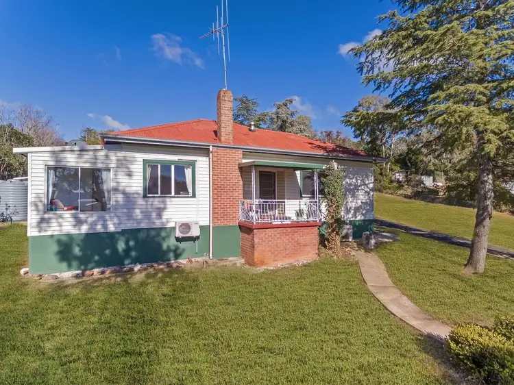 6 Wellington Street, Molong NSW 2866