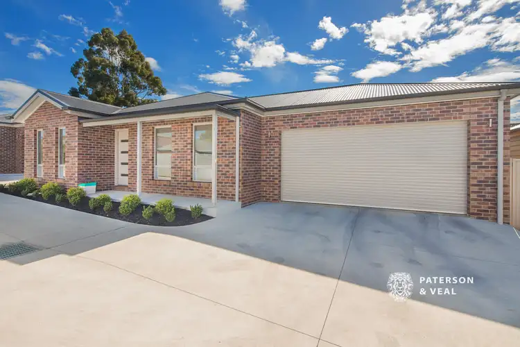 2/290 Humffray Street North, Brown Hill VIC 3350