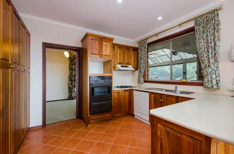 Fifth view of Homely house listing, 5 Corella Place, Mount Gambier SA 5290