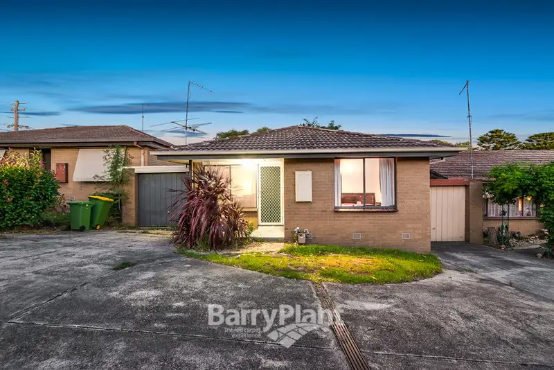 Main view of Homely unit listing, 8/27 Princes Highway, Pakenham VIC 3810