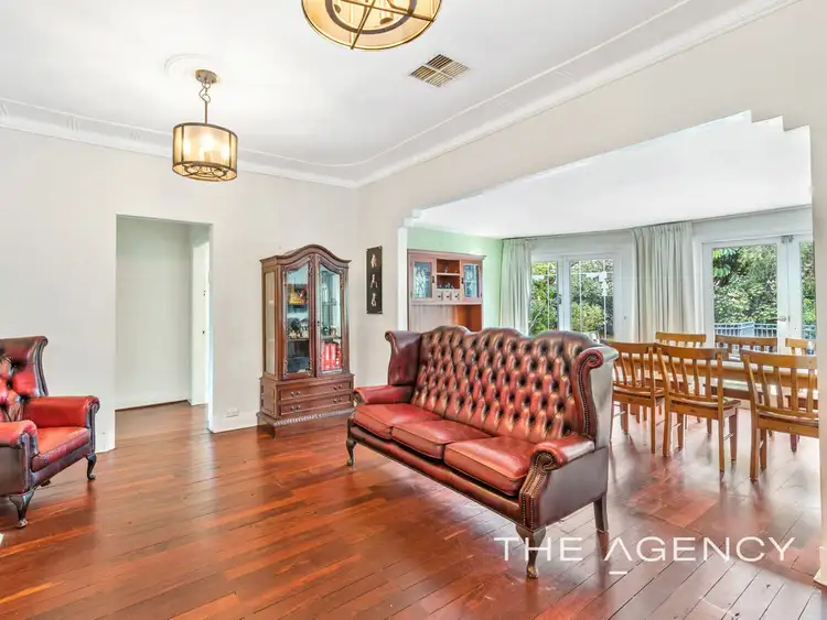 Fifth view of Homely house listing, 2 Scenic Drive, Maida Vale WA 6057