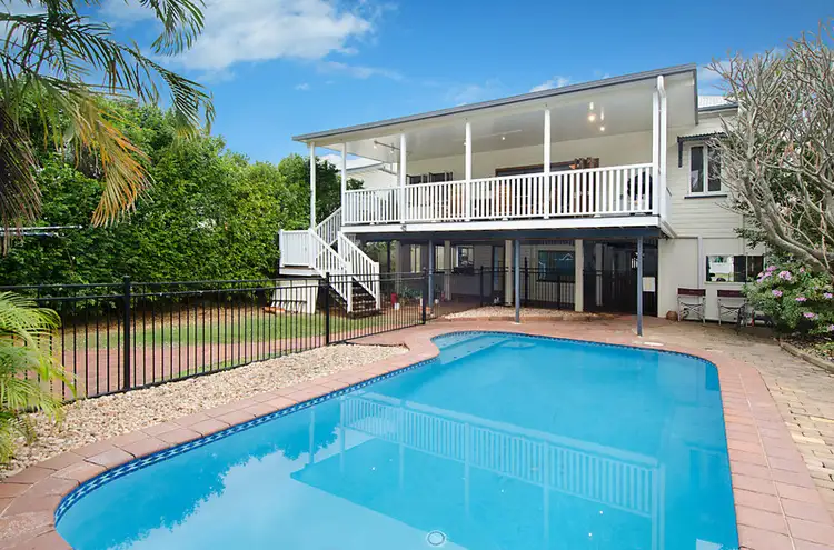 7 Dora Street, Hendra QLD 4011