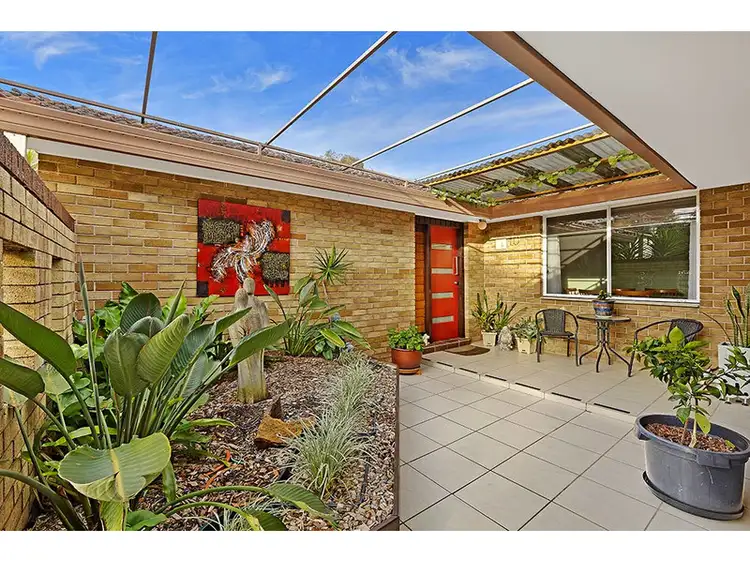 Second view of Homely house listing, 10 St James Avenue, Berkeley Vale NSW 2261