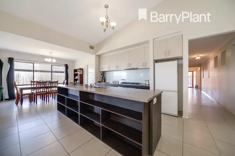Sixth view of Homely house listing, 10 Scordia Place, Pakenham VIC 3810